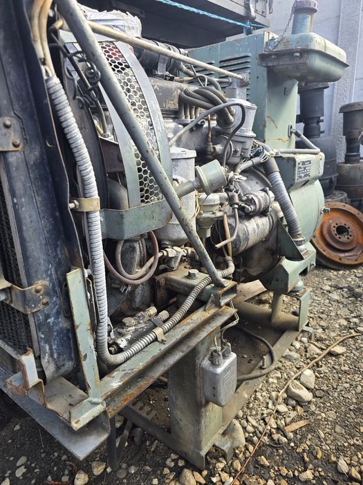Generator 16 kw auto militar