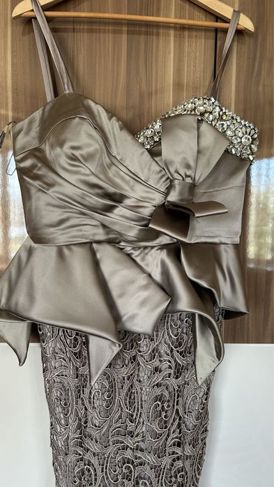 Платье новое размер 46