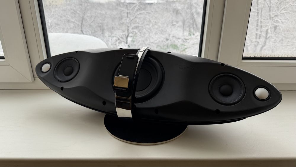 Bowers&Wilkins Zeppelin
