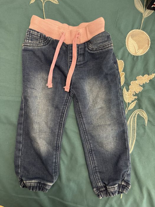 Детски дънки Guess за момиченце 2г