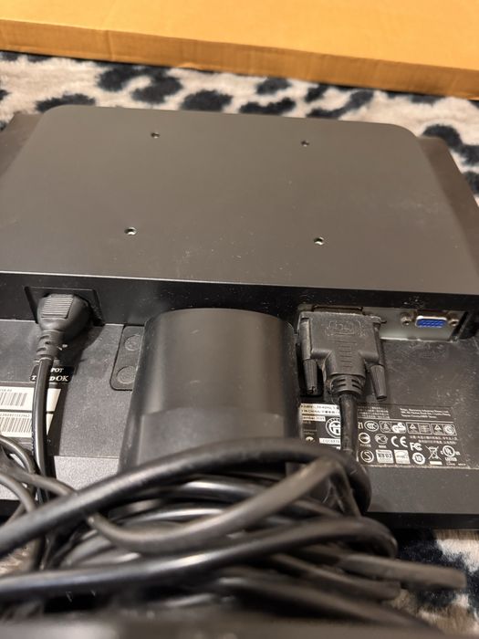 Монитор Philips Brilliance 17s