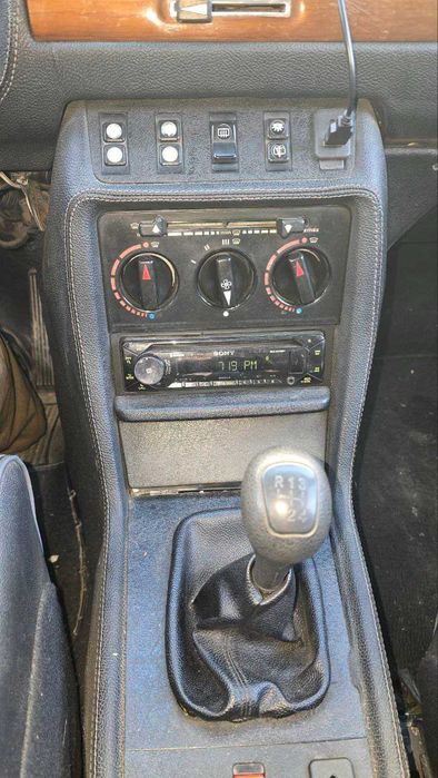 Машина подойдет для любителей. Покупал для проекта.