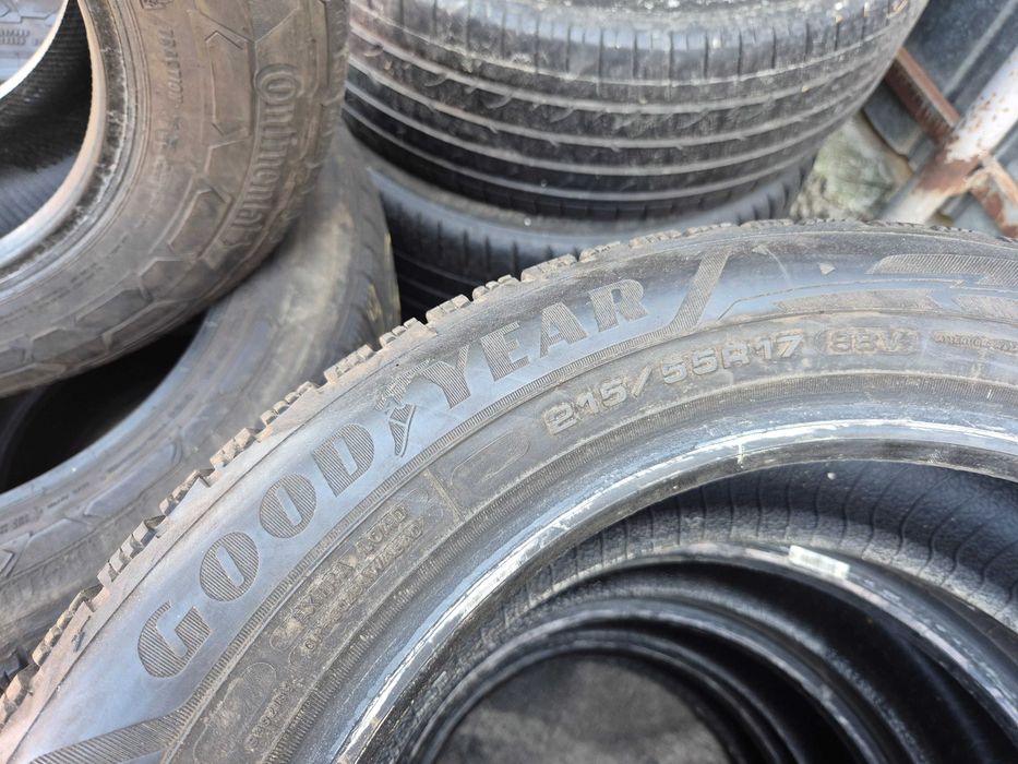 4 Anvelope de IARNA - 215/55/17 98V - GoodYear UGP3 - Stare F BUNA - DOT 2025 !
