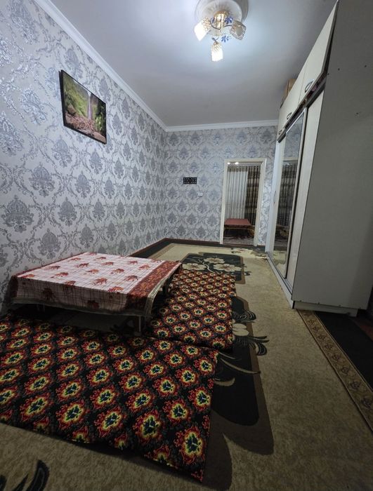 Продается  уютная 2в3 комн. 1 этаж на Ялангач Эко базар! Срочно!!!