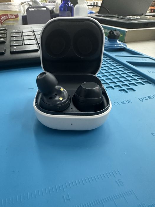 Наушники Samsung