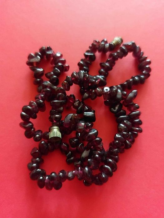 Lant vintage din granate