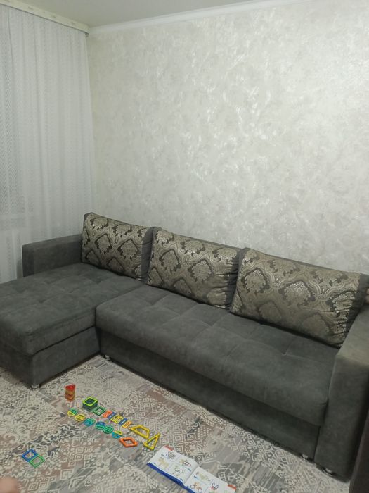 Продам угловой диван