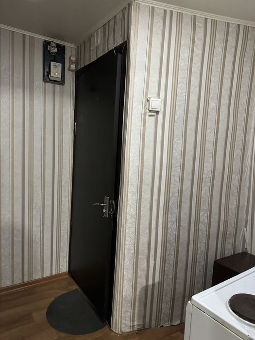 Продаю 1-комн малосемейку