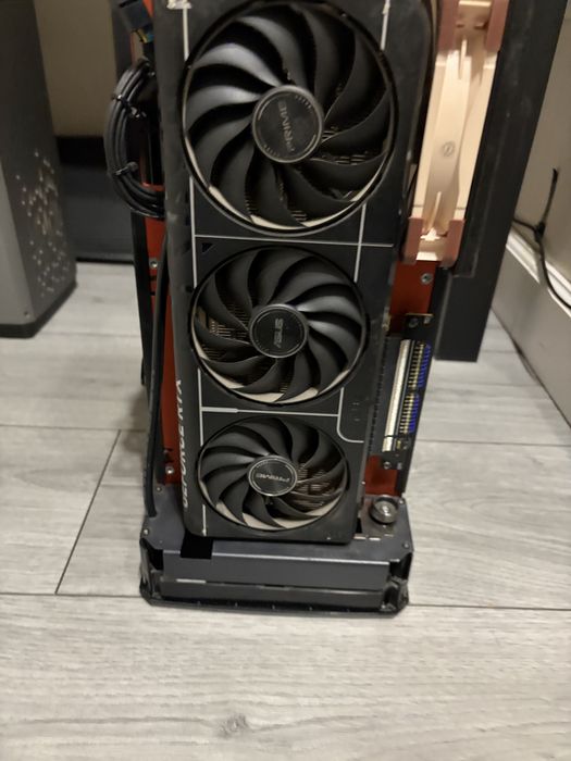 Mini-itx Корпус для пк Louqe RAW s1