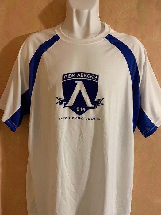 Тениска Кока-кола,ЦСКА,Левски,Шумен шапка Левски