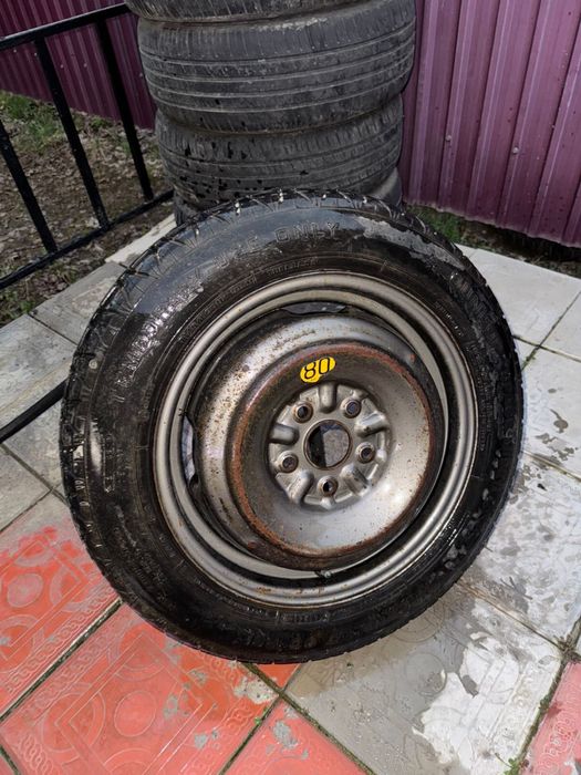 Таблека запаска шины с дисками