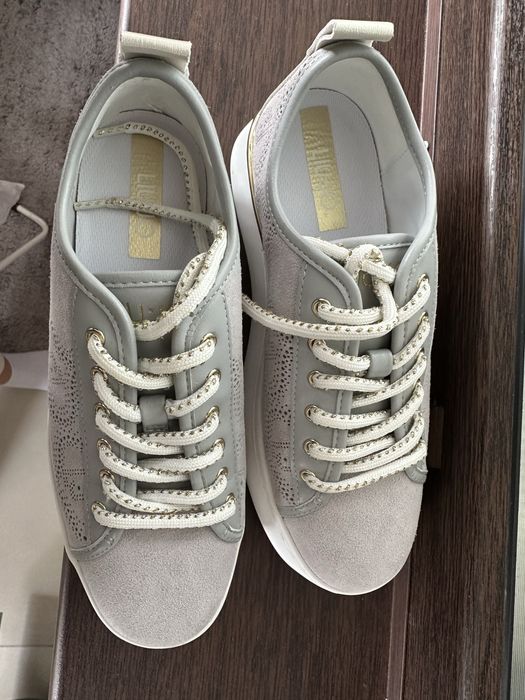 Дамски маркови обувки