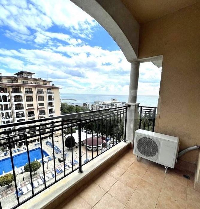 Продава се Едностаен апартамент в к.к. Златни пясъци - 42 кв.м за 1667 €/кв.м - Снимка #2