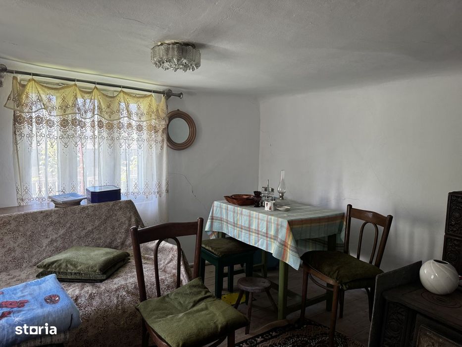 Casă Costești sat Zmei