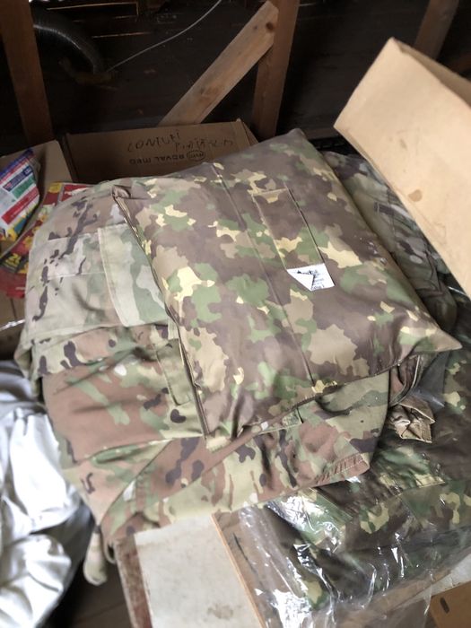Vand scurta militara  bocanci ghete piele maro imblanite  si alte arti