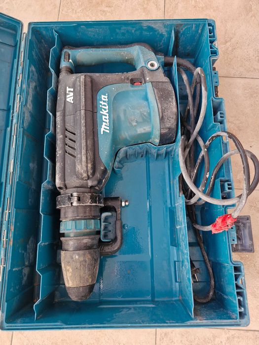 Picamar Makita HM1213C