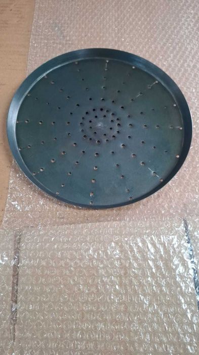 Tavi pizza , perforate si neperforate  rotunde