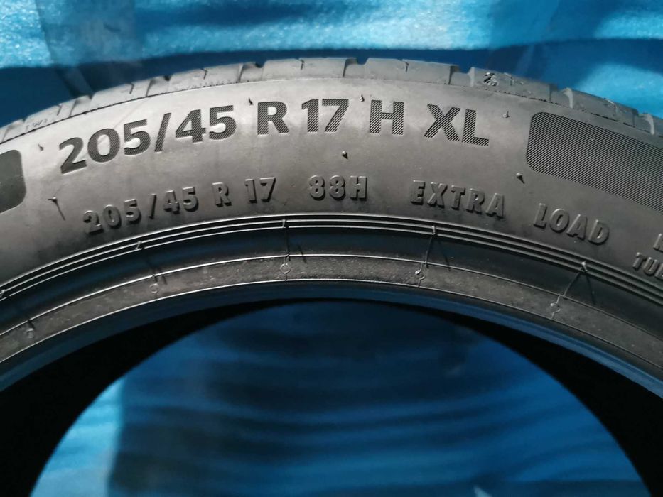 205/45 R17 continental 2 bucati