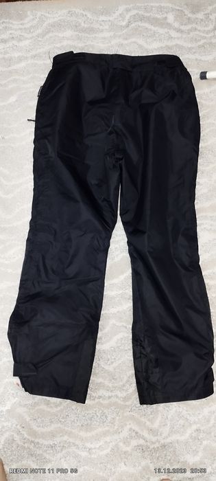 Pantaloni schi barbati. Crane