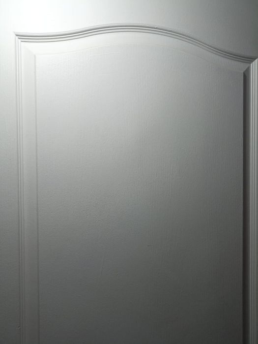 Продам двери межкомнатные