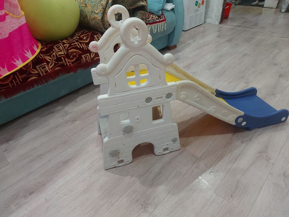 Продам игровую горку