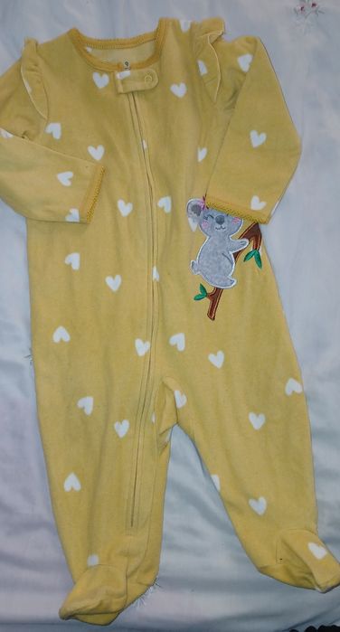 Продам тёплые комбинезон для новорождённого