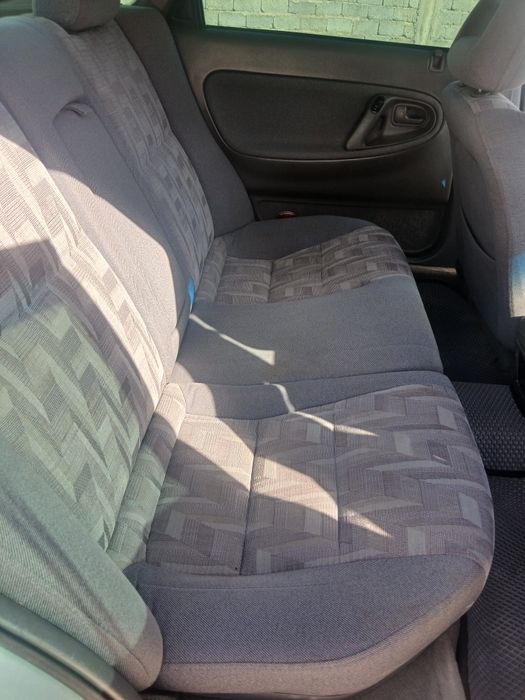 Мазда кронс обшивка