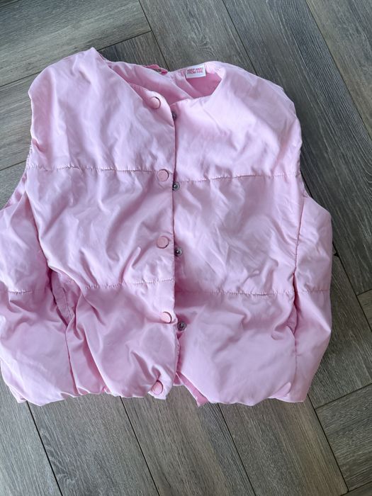 Продам детские вещи на девочку