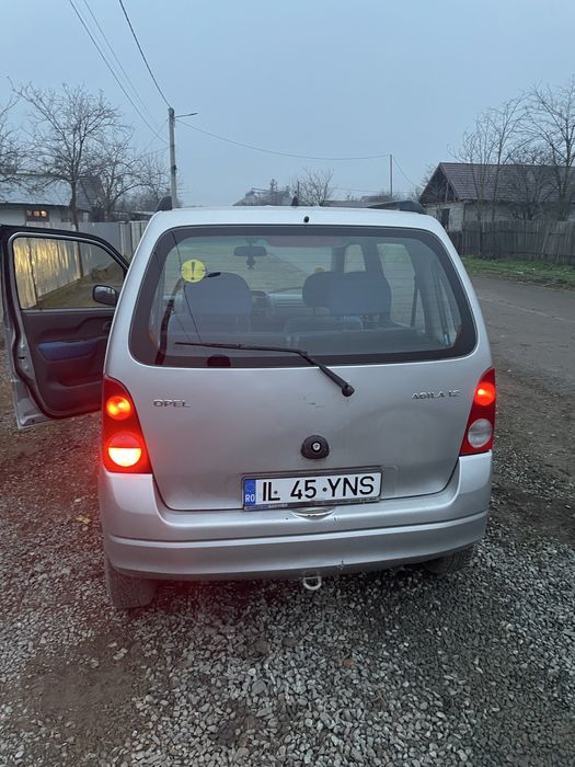 Vand sau schimb Opel Agila 1.2 Benzina !!!