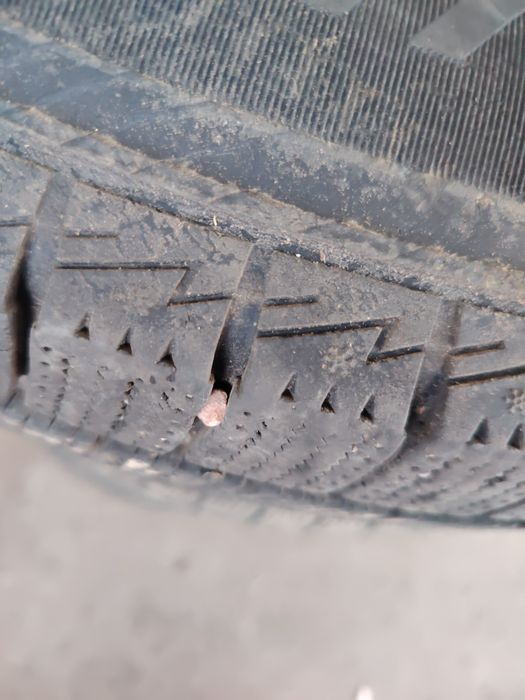 Зимняя резина 225/70 R16