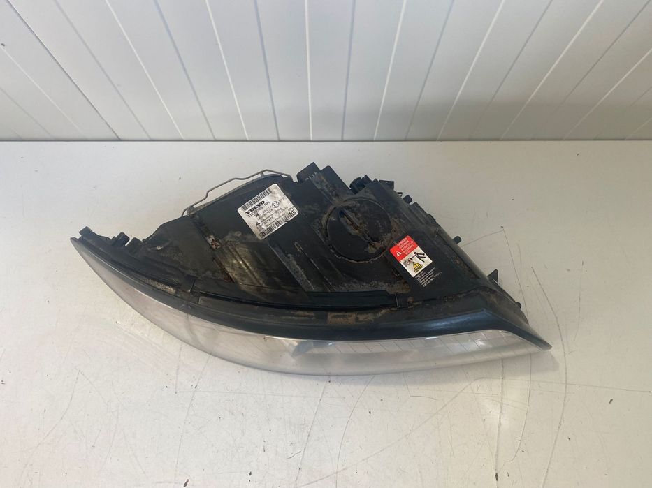 Far xenon dreapta VOLVO S40 V50 2007-2012 31299588 32206140