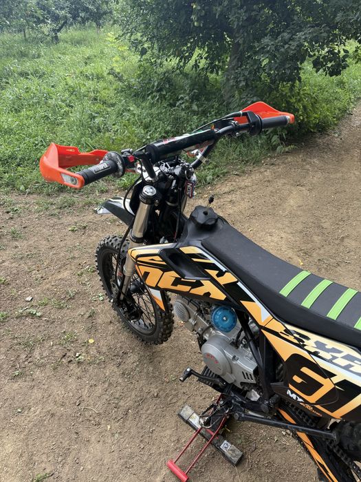 Cross Ncx 140cc.