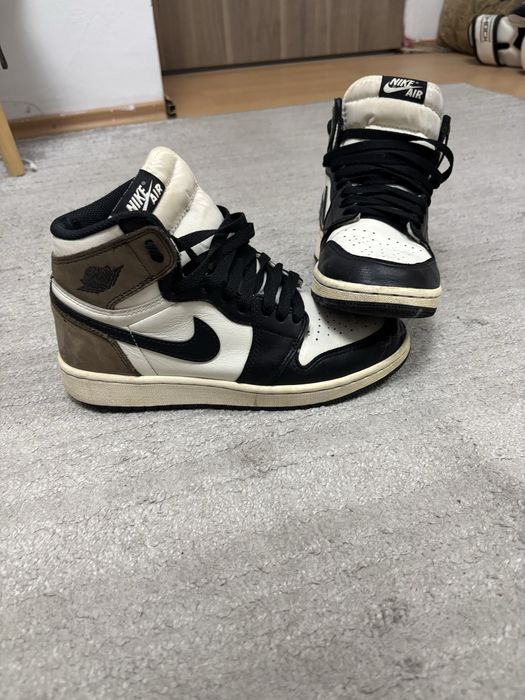 Jordan 1 Dark mocha 37.5/23.5 cm