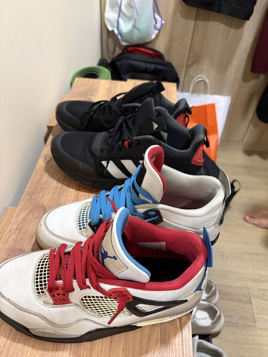 Разпродажба!! Jordan 4-номер 42 Addidas - 42,5 (използвани)
