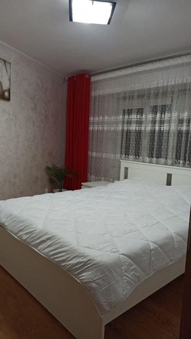 Ofer spre închiriere apartament 2 camere, Unirii Sud, 5 min de centru, loc de parcare,
