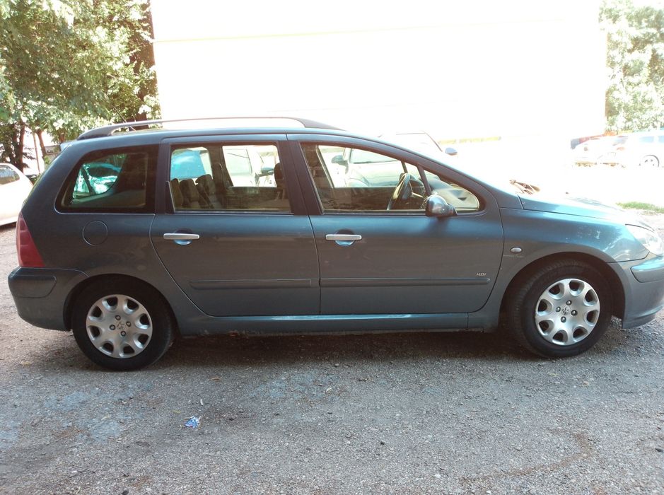 Peugeot 307 SW 1.6 HDi 90 к.с. Дизел | 2004 | Тъмно сив металик