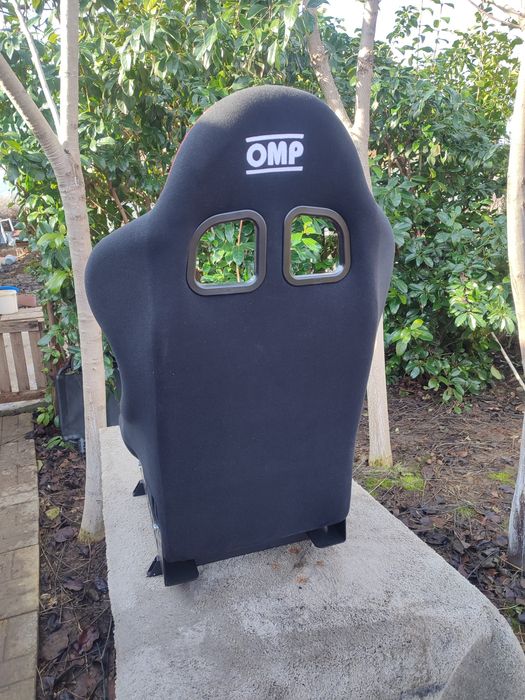 Спортни седалки OMP