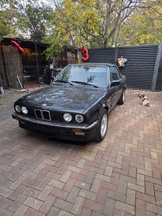 BMW 3 Series 1987 — imagine 3