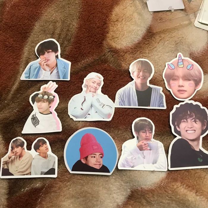 Шикарные наклейки для тетрадей с BTS