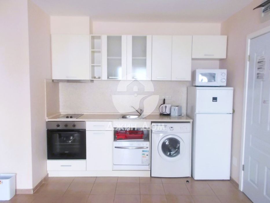 Апартамент с ПАНОРАМА МОРЕ в к-с „Престиж Форт Бийч“, гр. Свети Влас