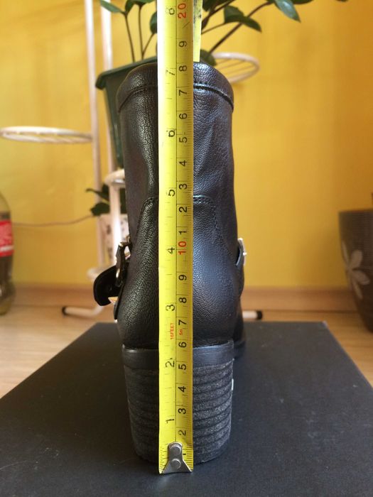 Намаление-Обувки-Боти, Нови, етикет, № 37; №38,5 и №39, всеки с цена