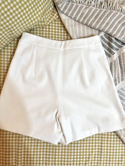 Белая юбка шорты Selfie