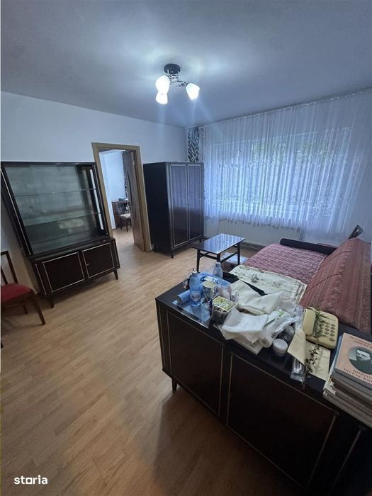 2 camere cu centrala proprie si balcon