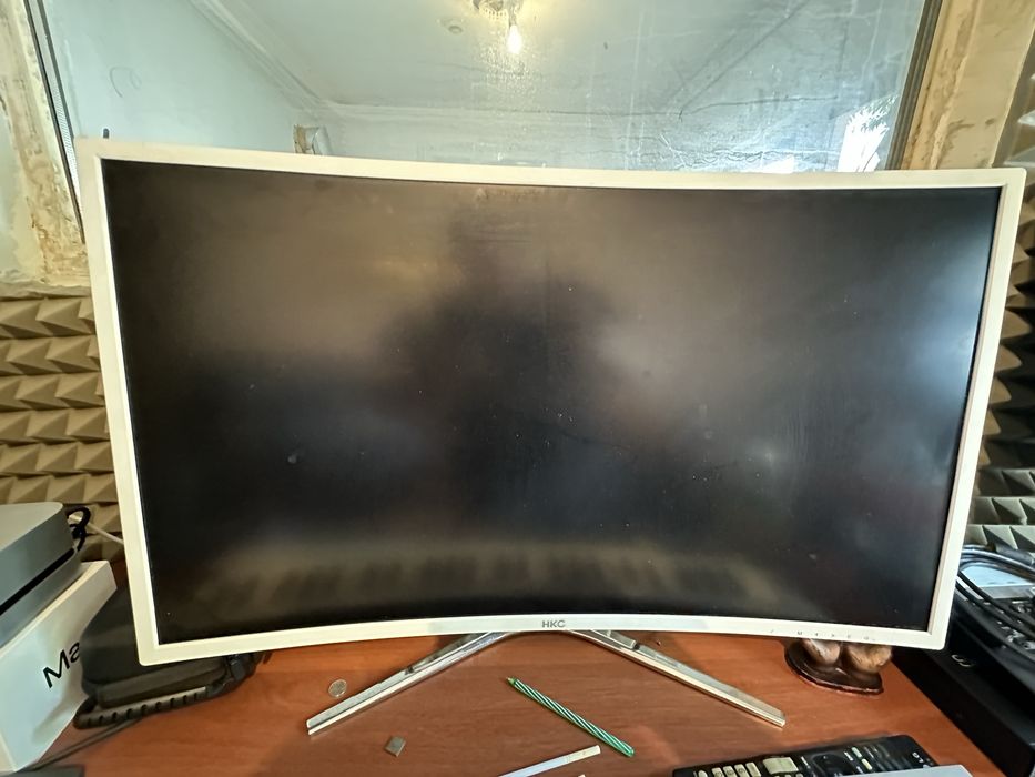 Монитор компьютерный