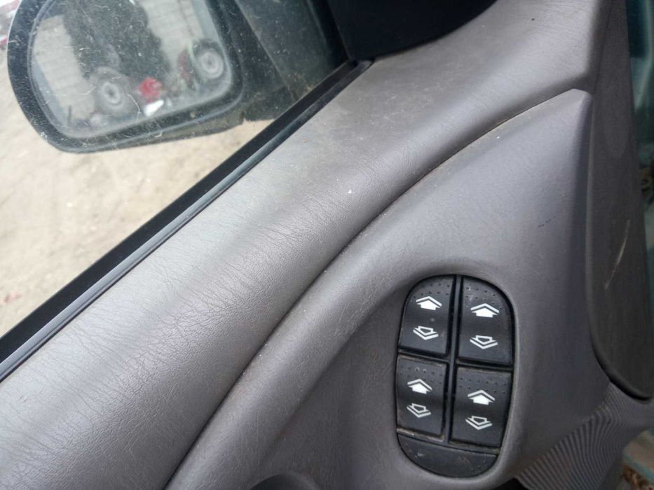 ЧАСТИ Форд ФОКУС Kомби 1998-2004г тип-МК 1 FORD Focus бензин
