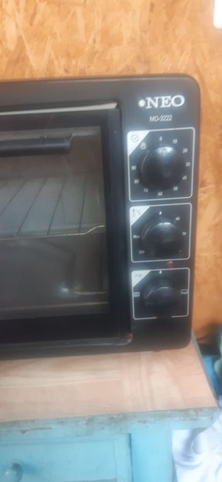 Продам электрическую духовку