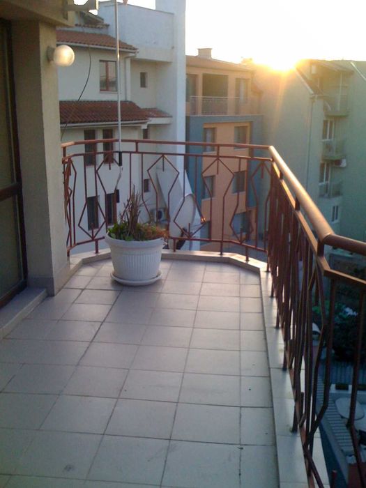 Дава се под наем Офис в Пловдив, Център - 93 кв.м за 697.17 € - Снимка #16