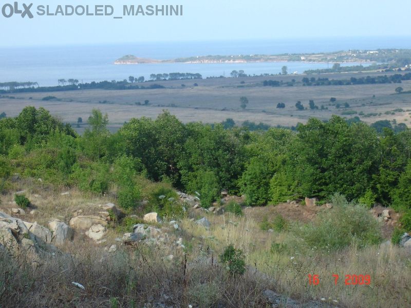 Продава се Парцел в Черноморец - 60000 кв.м за 5 €/кв.м - Снимка #2