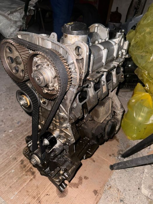 Двигатель на запчасти ОРИГИНАЛ