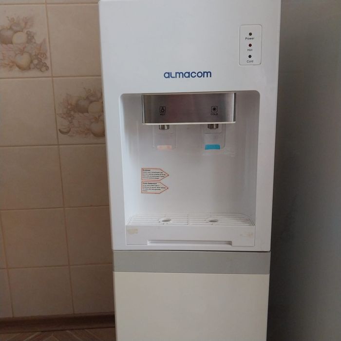 Продам куллер напольный